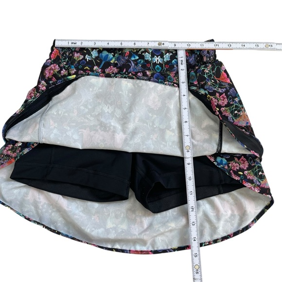 Lululemon Hotty Hot High-Rise Skirt Skort 6 Black Floral Tennis Run Pockets - Picture 6 of 10